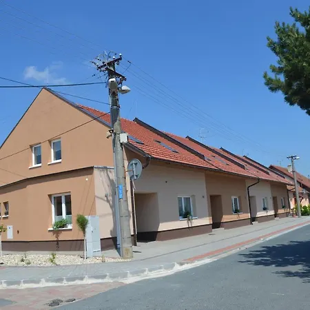 Za Dvorem Velké Pavlovice